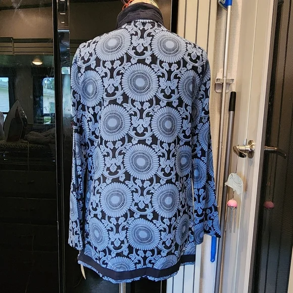 NWT'S Michael Kors Elegant Blue Patterned Women's Tunic - Picture 3 of 7